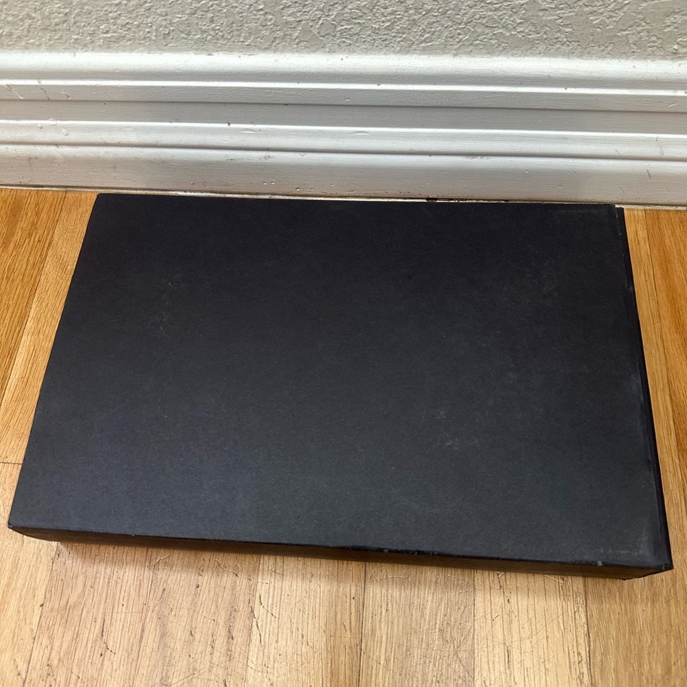 WOLF Signature Travel Case - Picture 8 of 9